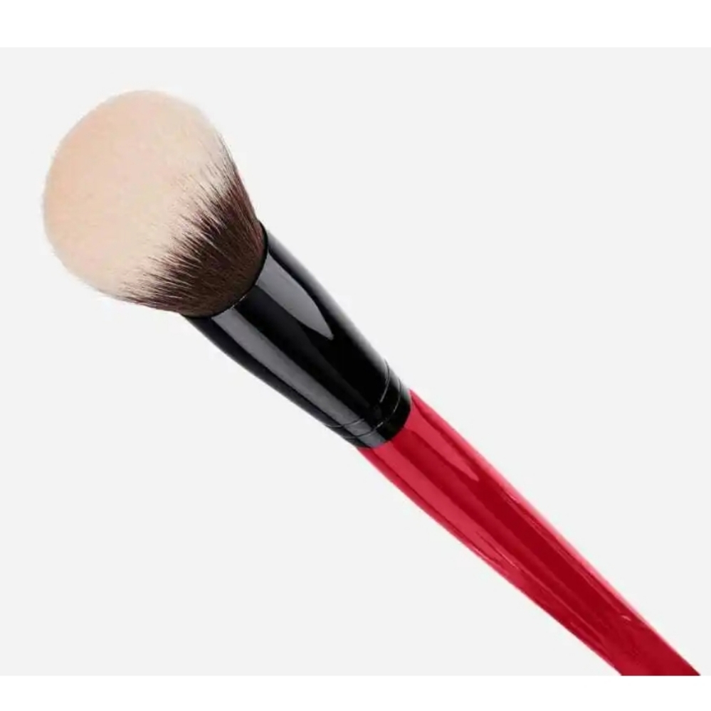 Smashbox blurring foundation brush NIB